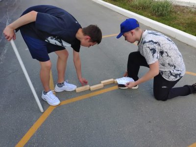 Игра в городки